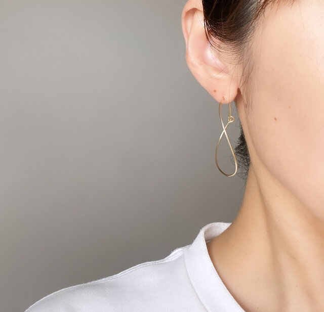 14kgf Cross hoop ニュアンス フープ ピアス | iichi 日々の暮らしを