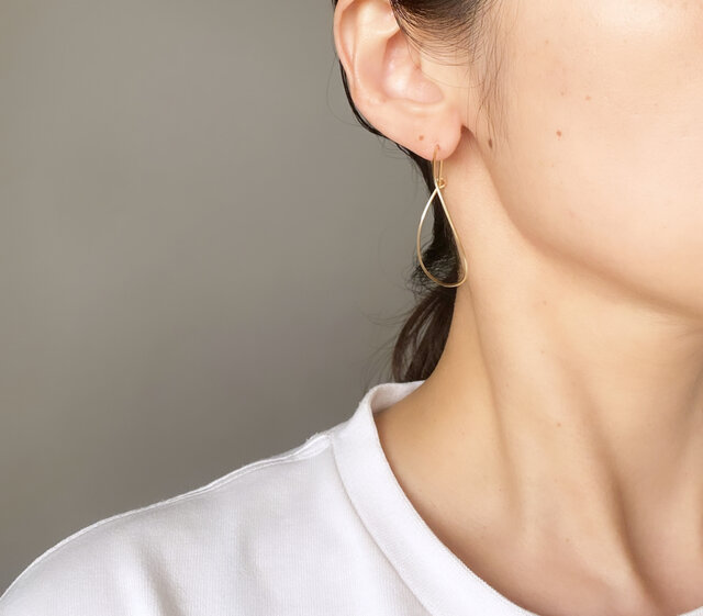 14kgf Cross hoop ニュアンス フープ ピアス | iichi 日々の暮らしを