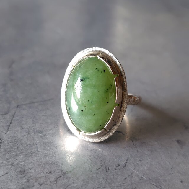 グリーングロッシュラーライトガーネットシルバーリング#12.5