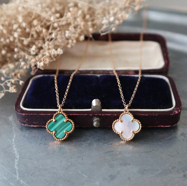 14kgf ホワイトシェル  (モンステラ) 14kgf】ホワイトシェル(白蝶貝)のフラワーネックレス | iichi 日々の