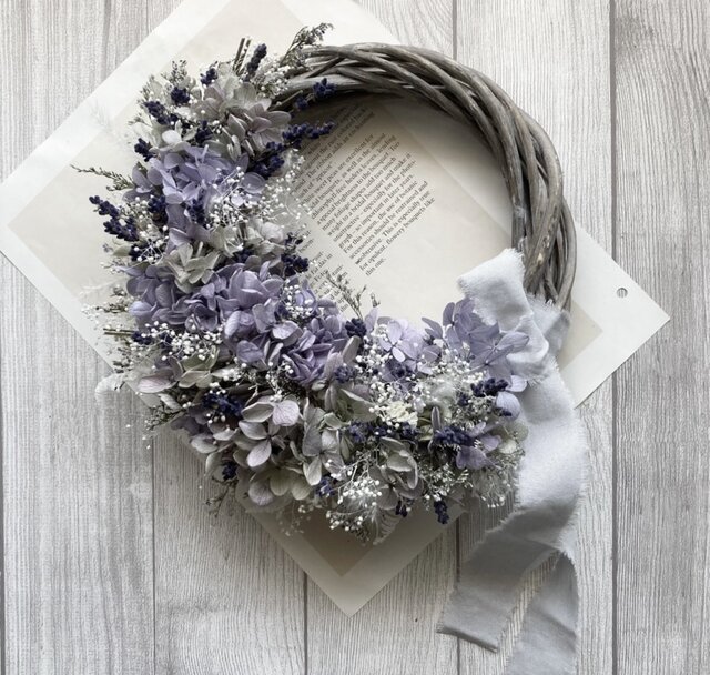 ラベンダー香るプリザーブドアジサイのリース 〜パープル