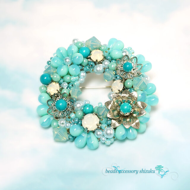 CROWN TRIFARI☆初期☆注ぎガラス☆ターコイズブルーフラワーブローチ 激レア☆初期Trifari☆注ぎガラス☆ターコイズブルーフラワー