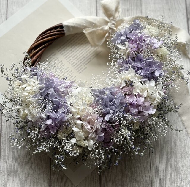 SOLD 大人シックパープルハーフリース　ドライフラワー　グニー　スターチス パープルとホワイトのリース 〜数種のスターチス〜 プリザーブド