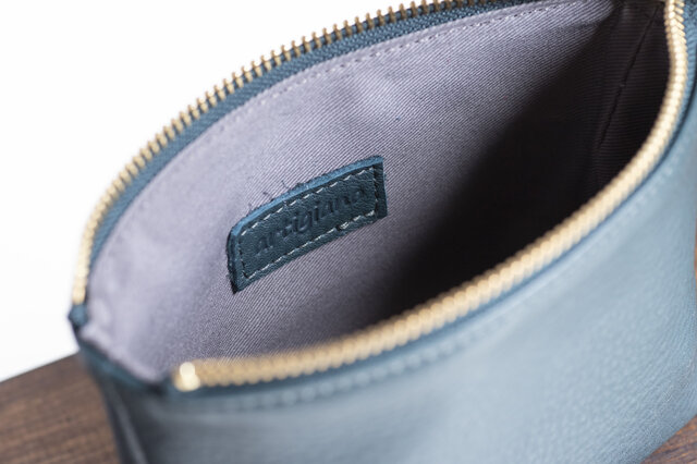 柔らかなポーチ 牛革 シュリンクレザー トラベルポーチ ブルーグリーン