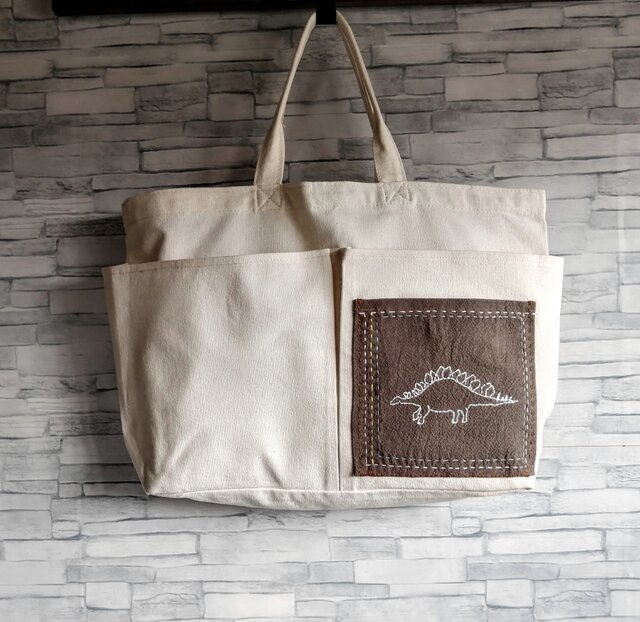 COACH 恐竜刺繍 トートバッグ 送料無料 2021秋新作 coach コーチ×バスキア コラボ恐竜 トート