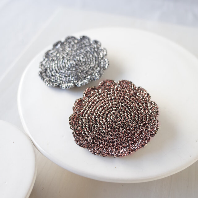 ラメ糸手編みブローチ Harvest