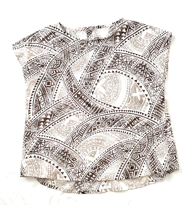 ハワイアン ファブリック フレンチ袖 ブラウス カヒコ柄 ブラウン サイズM [hb5-246M]