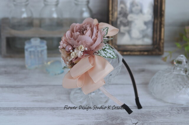 La Pafait ラパフェ　リボン薔薇カチューシャ La Pafait ラパフェ リボン薔薇カチューシャ La Pafait ラパフェ