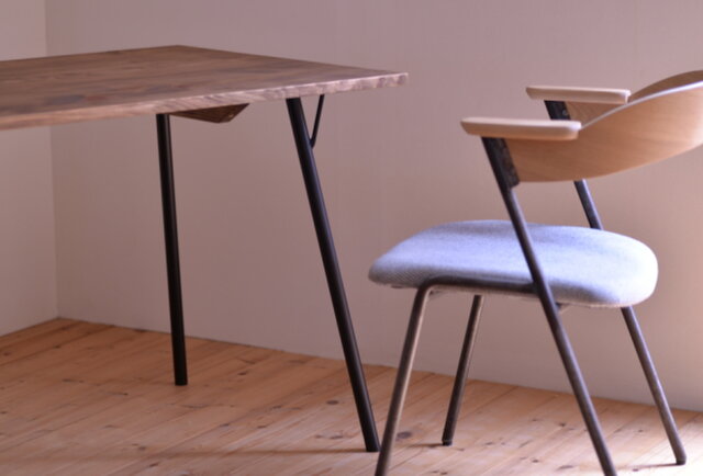 無垢材ひのき×アイアン・ワークデスク・アンティーク仕上げ | iichi