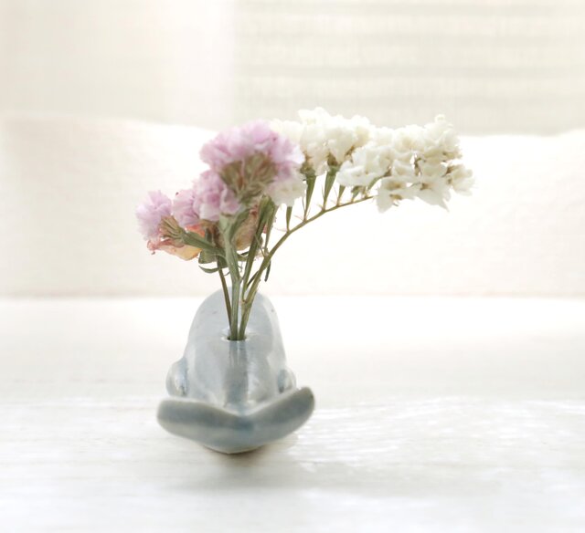 フラワー　オブジェ クジラの花挿しオブジェ ブルーグレー ＊ ドライフラワー付き | iichi