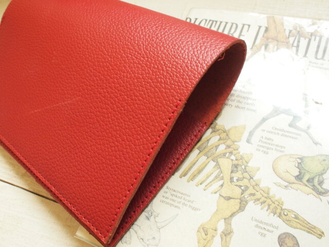 本革 元気なトマトレッド色 手縫いA5サイズ 手帳カバー ブックカバー