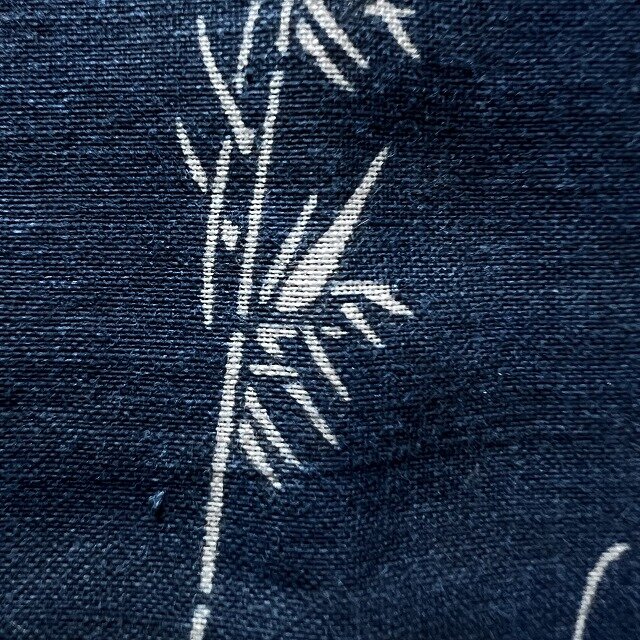 k0043 流水に千鳥文様 型染め 木綿 藍染 200cm / 古布 古裂 襤褸