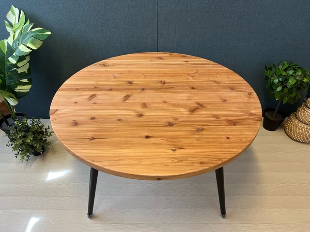 送料無料】 ローテーブル 丸形 90cm 杉 アイアン ボルト連結脚 | iichi