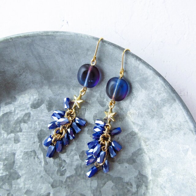 金具変更OK カットガラスのイヤーアクセサリー（P1050）