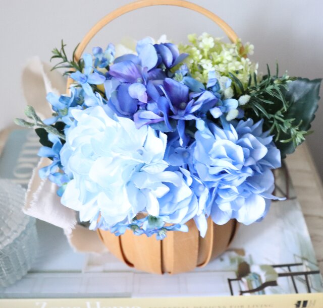 あじさいバスケットアレンジ（アーティフィシャルフラワー） | iichi