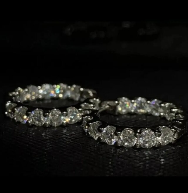 1.5ctフープ モアッサナイト モアサナイト ピアス | iichi 日々の