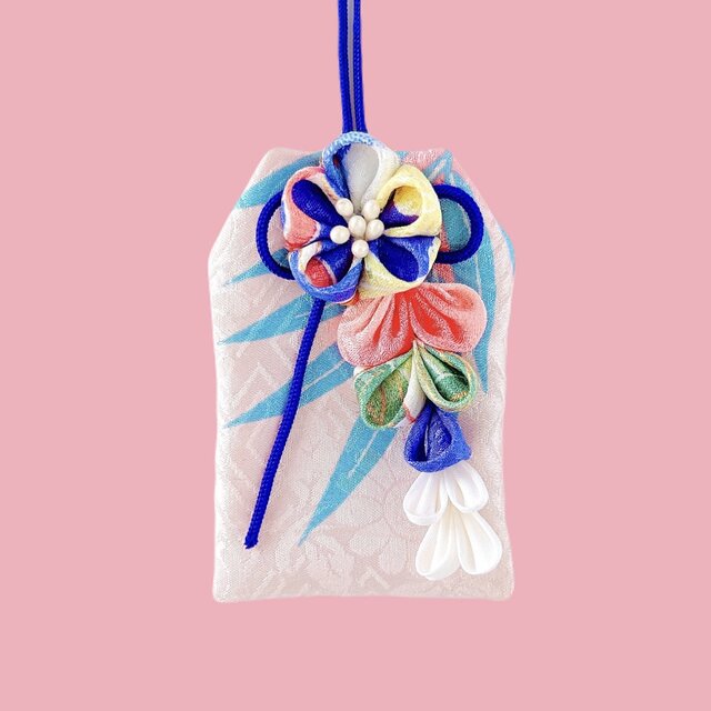 （朧藤）元巫女が作る花のお守り袋