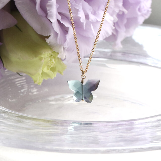 紫陽花色 バタフライ フローライト ネックレス／天然石 14Kgf 石が