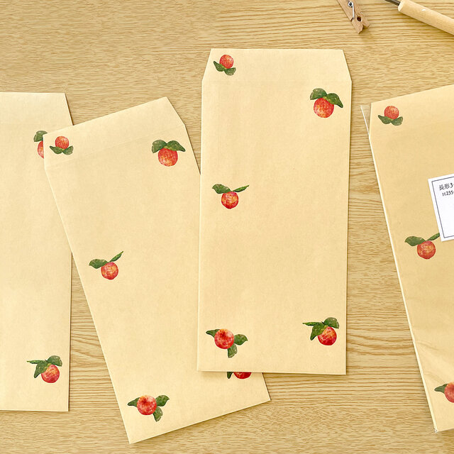 ヒメリンゴの茶封筒 長3封筒〈10枚入〉クラフト封筒 事務封筒 手紙 郵送 梱包資材 定形郵便 林檎 かわいい おしゃれ