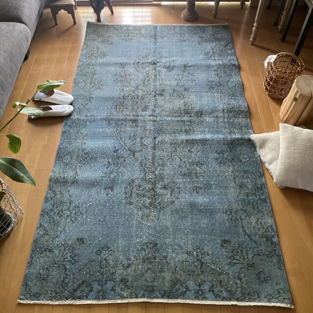 113×209 空色オーバーダイ　メダリオン　クラシカル　トルコヴィンテージラグ