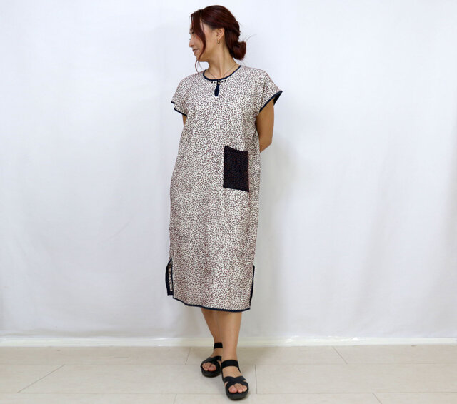 30％OFF手仕事が美しい刺し子刺繍ワンピース、チェンマイ、ヤオ族