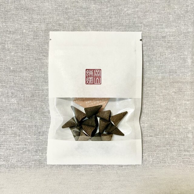 〈岡山クロモジ〉天然香（お香コーン型）13個入り