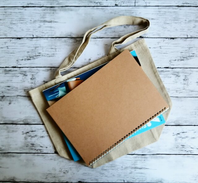花の刺繍 トートバッグ ショルダーバッグ ベージュ ワッペン A4