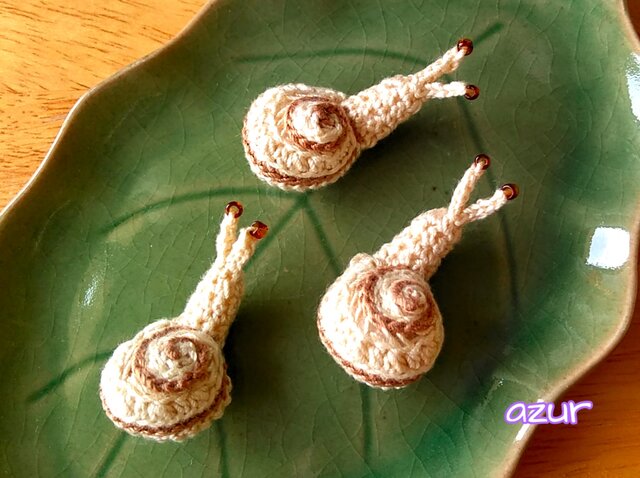 カタツムリのモチーフ・1個 | iichi 日々の暮らしを心地よくする