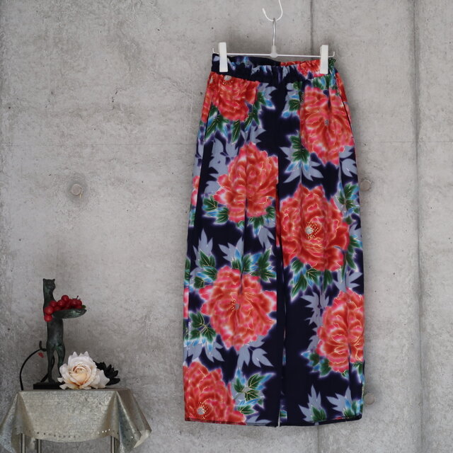 浴衣のぷっくらパンツ  フリーサイズ 　大きめ　KANSAI 　着物リメイク