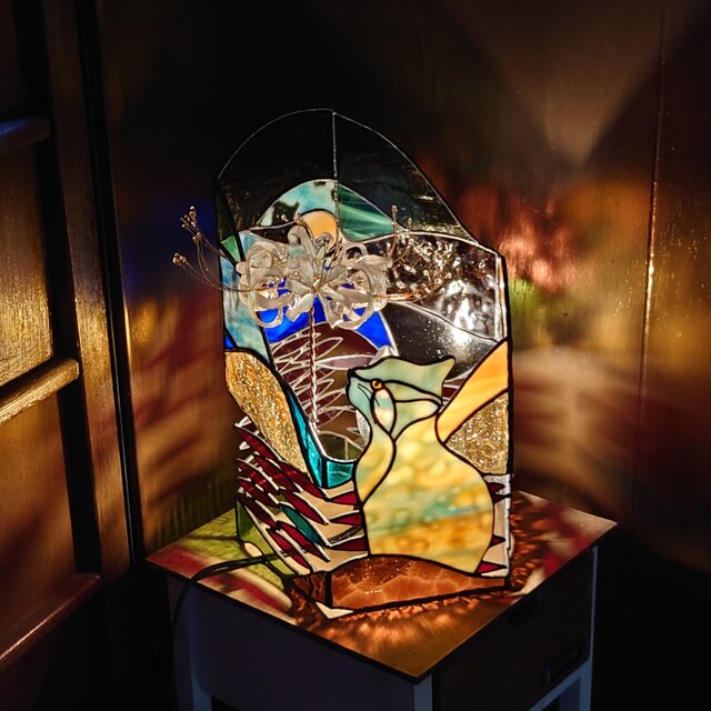 期間限定価格／彼岸花と猫のステンドグラス行灯 | iichi 日々の