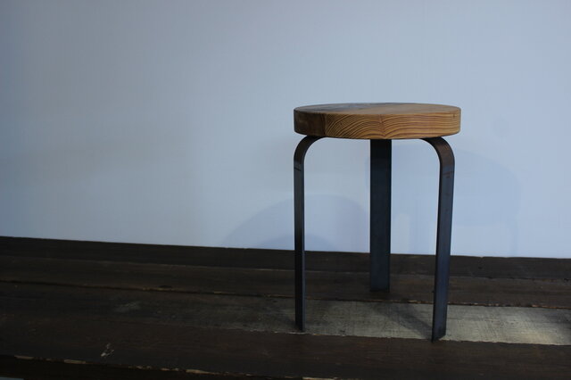瀬戸内古材] スツール Vintage Stool | iichi 日々の暮らしを心地よく