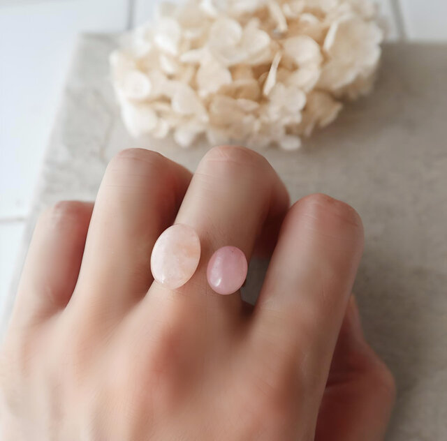 グァバクォーツのハートとピンクモルガナイト