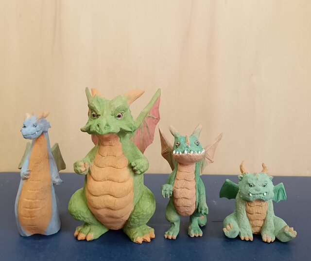ドラゴン(4) 木彫り | iichi 日々の暮らしを心地よくするハンドメイド