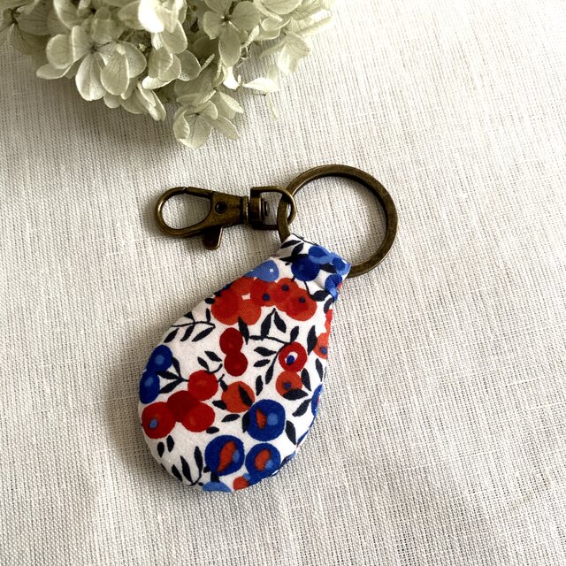 ＊リバティキーホルダー＊ふんわりキーホルダー