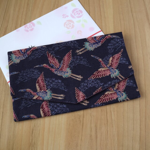 セール✨【送料無料】おしゃれ袱紗　リバーシブル　慶弔両用　マルチケース　マスクケース　ネイビー　鶴　No.32