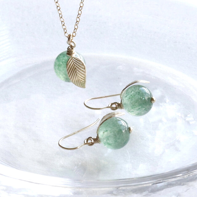 青りんごの天然石 ピアス＆ネックレスセット｜14Kgf アレルギー対応