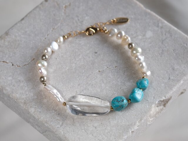Turquoise pearl bracelet：天然石ブレスレット 淡水パール×クォーツ