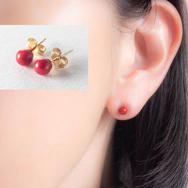 赤珊瑚のシンプルひとつぶピアス〜14KGF | iichi 日々の暮らしを