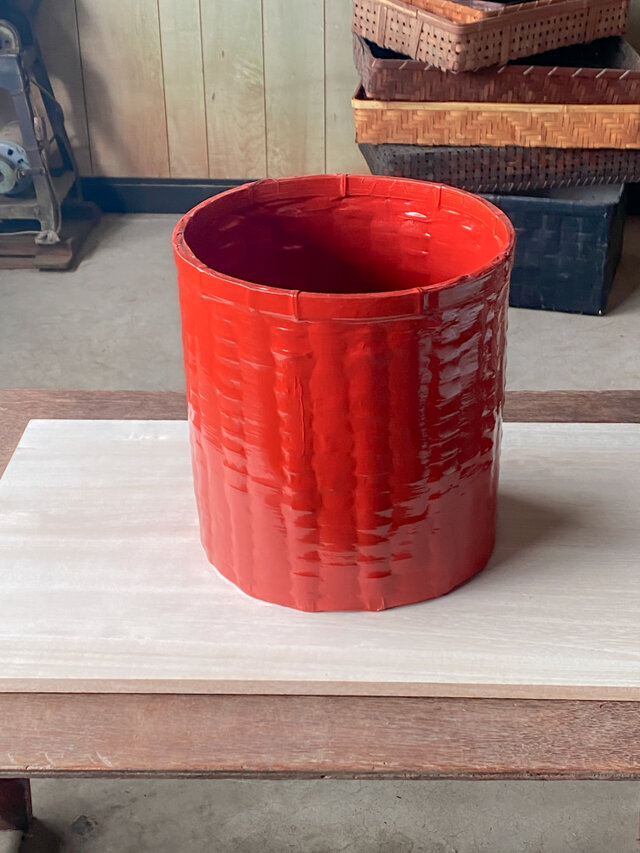 竹細工 まるい塗り籠 朱 | iichi 日々の暮らしを心地よくする