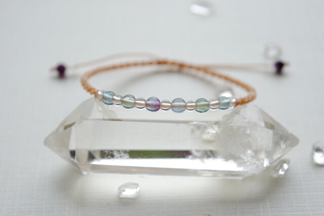 フローライト水滴ブレスレットa | iichi 日々の暮らしを心地よくする