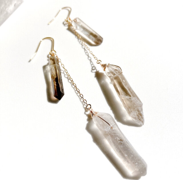 天然石スモーキークォーツのロングチェーンピアス/イヤリング | iichi