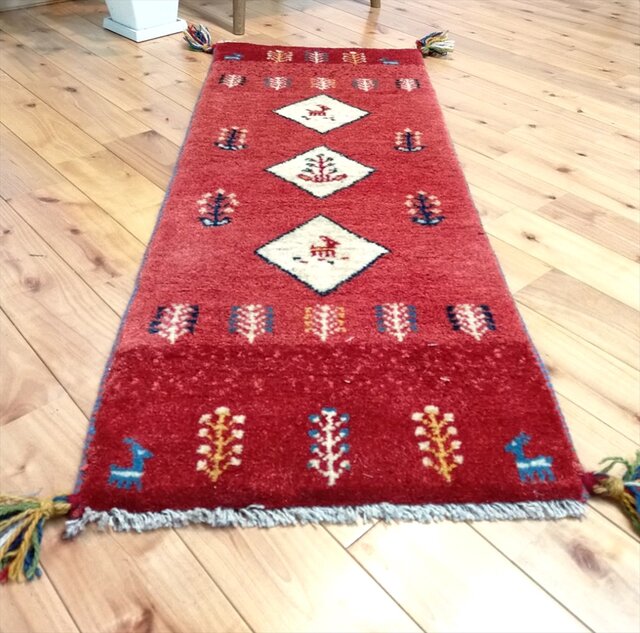 新規入荷】ペルシャ ギャッベ ミニランナー 110x43cm 赤色