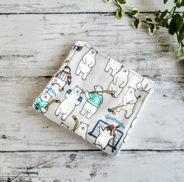 しろくまさんのアイスホッケー ハーフハンカチ ガーゼハンカチ タオル