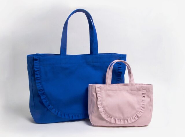 New フリルトートバッグ ︎ ブルー レジャーバッグ | iichi 日々の
