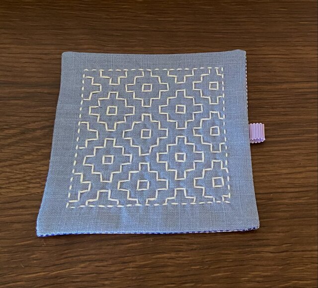 刺し子♡夏色コースター(柿の花・花亀甲) | iichi 日々の暮らしを
