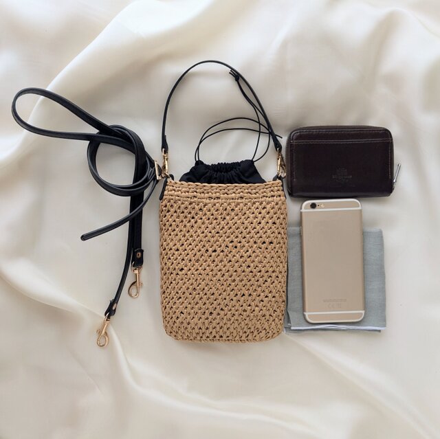 ラフィア風ミニショルダーバッグ オートミールxブラック (TC