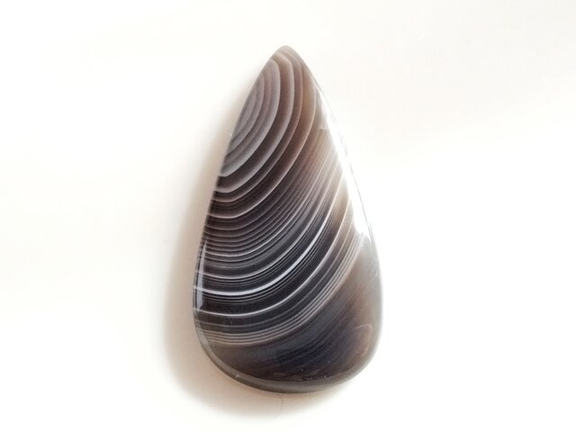 【コレクターズアイテム】ボツワナアゲート ボツワナアゲート 35x18mm ルース | iichi 日々の暮らしを心地よく