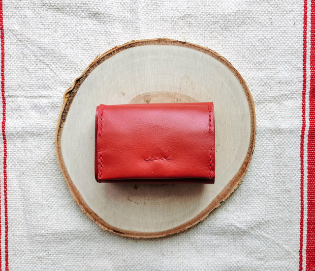 コンパクト3つ折り財布　ハンドメイド イタリアンレザー ヌメ革 赤 手縫い it-66a016f79d401-1200.png