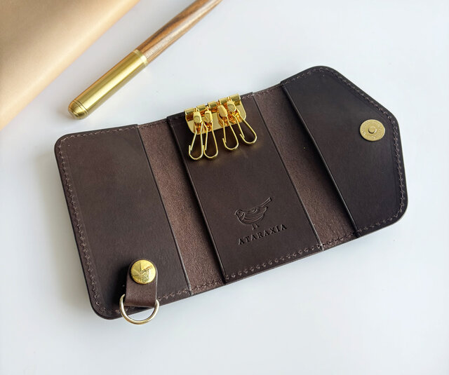 チョコブラウンのマグネット式キーケース 取り外し可能なキーリング