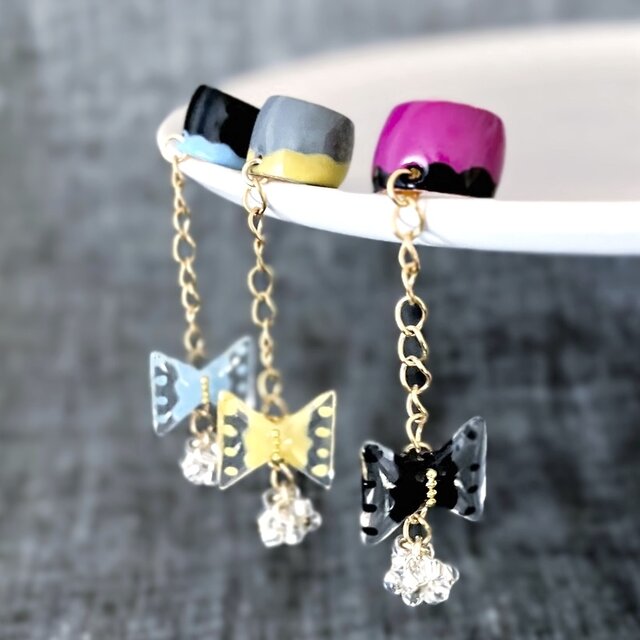 揺れるリボン イヤーカフ(チェーン)